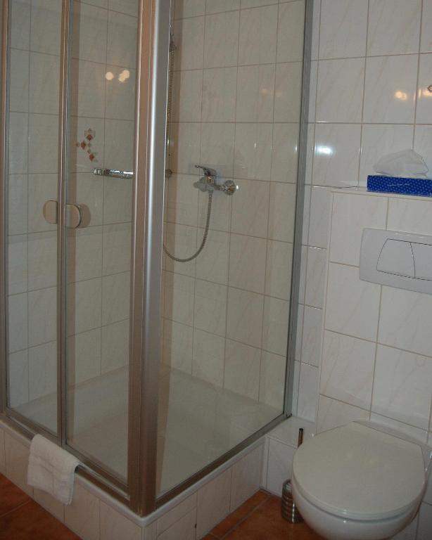 Hotel Sonne - Haus 2 イトシュタイン 部屋 写真